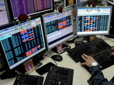 ಅತ್ಯಂತ ಮೌಲ್ಯಯುತ 9 ಕಂಪೆನಿಗಳ ಮಾರುಕಟ್ಟೆ ಮೌಲ್ಯ 3.96 ಲಕ್ಷ ಕೋಟಿ ರು. ಖಲಾಸ್