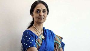 NSE ಫೋನ್ ಟ್ಯಾಪಿಂಗ್: ಚಿತ್ರಾ ವಿರುದ್ಧ ಹೊಸ ಕೇಸ್ ದಾಖಲಿಸಿದ ಸಿಬಿಐ 