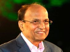 54 ವಯಸ್ಸಲ್ಲಿ ಉದ್ಯಮ ಆರಂಭ, 16,800 ಕೋಟಿ ಆಸ್ತಿ ಒಡೆಯ ಅಶೋಕ್ ಬೂಬ್ ಯಾರು?