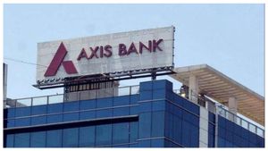  Axis Bank: ಎಫ್‌ಡಿ ಬಡ್ಡಿದರ ಏರಿಸಿದ ಆಕ್ಸಿಸ್ ಬ್ಯಾಂಕ್, ನೂತನ ದರಪಟ್ಟಿ ಇಲ್ಲಿದೆ