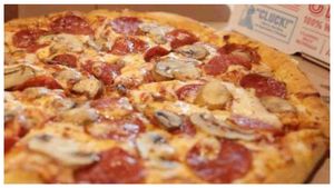  Domino's: 1 ವರ್ಷದಲ್ಲಿ ಪಿಜ್ಜಾ ಖರೀದಿಗೆ ಡೊಮಿನೋಸ್ ಮಾಜಿ ಸಿಇಒ ಖರ್ಚು ಮಾಡಿದ್ದೆಷ್ಟು?