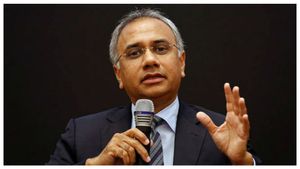  Salil Parekh: ದೇಶದಲ್ಲಿ ಅತೀ ಅಧಿಕ ವೇತನ ಪಡೆಯುವ ಸಿಇಒ ಬಗ್ಗೆ ತಿಳಿಯಿರಿ