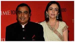  Mukesh Ambani: ಮುಕೇಶ್ ಅಂಬಾನಿ ನೆರೆಹೊರೆಯವರೆಲ್ಲರೂ ಬಿಲಿಯನೇರ್‌ಗಳು.!