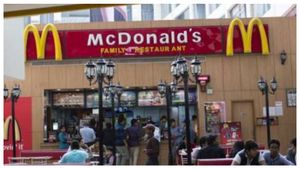  McDonald's: ಯುಎಸ್ ಕಚೇರಿಗಳನ್ನು ಮುಚ್ಚಿದ ಮೆಕ್‌ಡೊನಾಲ್ಡ್ಸ್, ಉದ್ಯೋಗ ಕಡಿತಕ್ಕೆ ಸಜ್ಜು