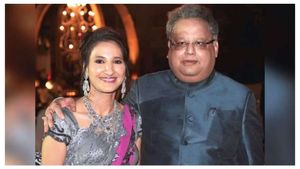  Rekha Jhunjhunwala: ಭಾರತದ 3ನೇ ಶ್ರೀಮಂತ ಮಹಿಳೆ ರೇಖಾ ಜುಂಜುನ್‌ವಾಲಾ, ಒಂದು ತಿಂಗಳಲ್ಲೇ 692 ಕೋಟಿ ರೂ. ಗಳಿಕೆ!