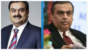  Gautam Adani: ಅಂಬಾನಿಗಿಂತ ಅದಾನಿಗೆ ಅಧಿಕ ಗಳಿಕೆ, 2 ದಿನದಲ್ಲೇ ಆದಾಯ 80,000 ಕೋಟಿ ರೂ. ಏರಿಕೆ