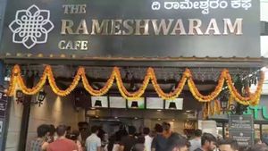 Bengaluru Cafe: ಬೆಂಗಳೂರಿನ ಈ ಕೆಫೆ ಒಂದು ತಿಂಗಳಲ್ಲೇ ಬರೋಬ್ಬರಿ 4.5 ಕೋಟಿ ರೂ. ಗಳಿಸಿದೆ!