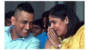  Rupa Gurunath: ಧೋನಿಯ ಸಿಎಸ್‌ಕೆಯ ಮಾಲೀಕ ಎನ್‌ ಶ್ರೀನಿವಾಸನ್‌ ಪುತ್ರಿ ರೂಪಾ ಬಗ್ಗೆ ತಿಳಿಯಿರಿ