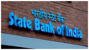  Rs 2000 Note Exchange: ಯಾವುದೇ ಗುರುತಿನ ಪುರಾವೆಯಿಲ್ಲದೆ ಎಸ್‌ಬಿಐನಲ್ಲಿ 2000 ರೂ. ನೋಟು ಬದಲಾಯಿಸಿ