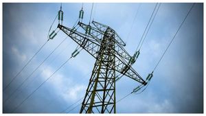  Electricity Bill Hike: ವಿದ್ಯುತ್ ಬಿಲ್ ಏರಿಕೆ, ಕೇಂದ್ರದ ಹೊಸ ನಿಯಮ ತಿಳಿಯಿರಿ