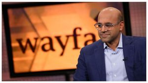  Niraj Shah: 40,000 ಕೋಟಿ ರೂ. ಕಂಪನಿ ಕಟ್ಟಿದ ಇಂಡೋ- ಅಮೇರಿಕನ್ ಉದ್ಯಮಿ ನೀರಜ್ ಶಾ ಬಗ್ಗೆ ತಿಳಿಯಿರಿ