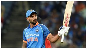 Shikhar Dhawan: ಅತೀ ದುಬಾರಿ 4 ಕೋಟಿ ರೂ. ಕಾರು ಖರೀದಿಸಿದ ಶಿಖರ್ ಧವನ್