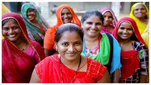  ಮಹಿಳಾ ಸಮ್ಮಾನ ಉಳಿತಾಯ ಪ್ರಮಾಣಪತ್ರ ಯೋಜನೆ ಸಾರ್ವಜನಿಕ ಮತ್ತು ಖಾಸಗಿ ಬ್ಯಾಂಕ್‌ಗಳಿಗೆ ವಿಸ್ತರಣೆ