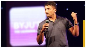  Byju's crisis: ಬೈಜೂಸ್‌ಗೆ ಮುಗಿಯದ ಸಂಕಷ್ಟ, ಕಣ್ಣೀರಿಟ್ಟ ಸಂಸ್ಥಾಪಕ