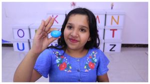  YouTuber Shfa:  ಕೋಟ್ಯಾಂತರ ರೂಪಾಯಿ ಗಳಿಸುವ 11 ವರ್ಷದ ಯೂಟ್ಯೂಬರ್‌, ಆದಾಯವೆಷ್ಟಿದೆ?