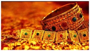  Gold Prices: ಹಬ್ಬದ ಸೀಸನ್‌ಗೆ ಚಿನ್ನ ಖರೀದಿ ಮಾಡುತ್ತೀರಾ?, ಮೊದಲು ಇದನ್ನು ಓದಿ