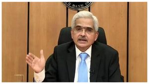  Repo Rate: ಬಡ್ಡಿದರ ಏರಿಕೆಯಿಲ್ಲ, ಸತತ ಮೂರನೇ ಬಾರಿ ರೆಪೋ ದರ ಸ್ಥಿರವಾಗಿರಿಸಿದ ಆರ್‌ಬಿಐ