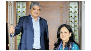  Charitable woman: 120 ಕೋಟಿ ರೂ. ದೇಣಿಗೆ ನೀಡಿದ ಭಾರತದ ಮಹಾದಾನಿ ಮಹಿಳೆ ಯಾರು?