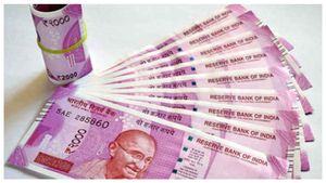  Rs 2,000 notes: ಬ್ಯಾಂಕ್‌ಗೆ ಶೇ.93ರಷ್ಟು 2000 ರೂಪಾಯಿ ನೋಟುಗಳು ವಾಪಾಸ್  