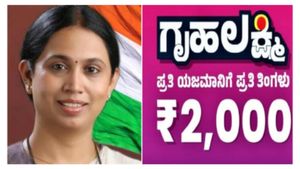  Gruha Lakshmi: ಗೃಹಲಕ್ಷ್ಮಿ ಕುರಿತ ಟ್ವೀಟ್ ಗೊಂದಲ, ಸಚಿವೆ ಹೆಬ್ಬಾಳ್ಕರ್ ಸ್ಪಷ್ಟನೆ