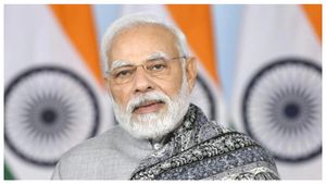  PM Modi: ಆರ್ಥಿಕ ಜವಾಬ್ದಾರಿಯಿಲ್ಲದ ನೀತಿಗಳ ಬಗ್ಗೆ ಎಚ್ಚರ ಅಗತ್ಯ: ಪ್ರಧಾನಿ ಮೋದಿ 