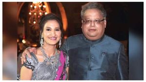  Rekha Jhunjhunwala: ಈ ಸ್ಟಾಕ್ ಮೂಲಕ ಒಂದು ತಿಂಗಳಲ್ಲಿ 1390 ಕೋಟಿ ರೂಪಾಯಿ ಗಳಿಸಿದ ರೇಖಾ ಜುಂಜುನ್‌ವಾಲಾ!