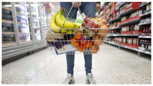  Festive season: ಹಬ್ಬದ ಸೀಸನ್‌ನಲ್ಲಿ ಅಧಿಕ ಖರ್ಚು ತಪ್ಪಿಸಲು ಇಲ್ಲಿದೆ ನಿಮಗೆ ಟಿಪ್ಸ್