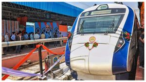  Amrit Bharat Express: ವಂದೇ ಭಾರತ್ ವೇಗ, ಆದರೆ ಕಡಿಮೆ ದರ, ಯಾವೆಲ್ಲ ಪ್ರದೇಶದಲ್ಲಿ ಅಮೃತ್ ಭಾರತ್ ಪ್ರಯಾಣ?