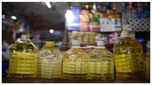 Edible Oil Price: ಖಾದ್ಯ ತೈಲ ಬೆಲೆ ಇಳಿಕೆ, ಕಾರಣವೇನು, ಆಮದುದಾರರ ಗತಿಯೇನು?