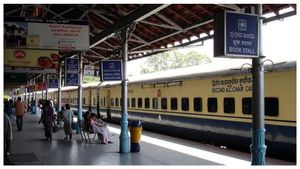 ಪ್ರಯಾಣಿಕರೇ ಗಮನಿಸಿ: ಬೆಂಗಳೂರು-ಹುಬ್ಬಳ್ಳಿ ರೈಲು ಈ ಎರಡು ದಿನ ರದ್ದು- ಕಾರಣ, ವಿವರ