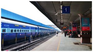 Trains Cancelled: ನವೆಂಬರ್ 18, 19 ಈ ಎಂಟು ರೈಲುಗಳು ರದ್ದು, ಇಲ್ಲಿದೆ ಸಂಪೂರ್ಣ ಪಟ್ಟಿ