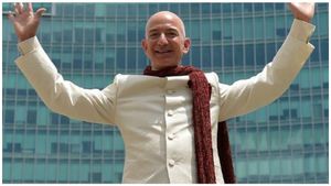 Jeff Bezos: ಬಿಲಿಯನೇರ್ ಜೆಫ್ ಒಡೆತನದ 7 ದುಬಾರಿ ವಸ್ತುಗಳ ಬಗ್ಗೆ ತಿಳಿದರೆ ನಿಮಗೆ ಆಶ್ಚರ್ಯವಾಗುವುದು ಖಂಡಿತ!