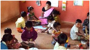  ಅಂಗನವಾಡಿ ಹುದ್ದೆಗಳ ನೇಮಕಕ್ಕೆ ಅರ್ಜಿ ಆಹ್ವಾನ: ಎಷ್ಟು ಹುದ್ದೆ?, ಅರ್ಜಿ ಹೀಗೆ ಸಲ್ಲಿಸಿ