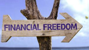 ಹಣಕಾಸಿನ ಸ್ವಾತಂತ್ರ್ಯವೆಂದರೇನು, ಎಷ್ಟು ಹಣವಿದ್ದರೇ ನೀವು ಕುಟುಂಬ ನಡೆಸಬಹುದು, ಜನರ ಅಭಿಪ್ರಾಯವೇನು ತಿಳಿಯಿರಿ 