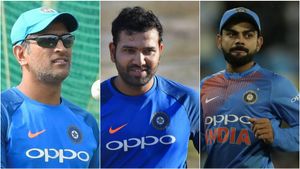  ಕೊಹ್ಲಿ, ಧೋನಿ, ರೋಹಿತ್ ಅಲ್ಲ, ಹಾಗಿದ್ರೆ 100 ಕೋಟಿ ರೂ. ಒಪ್ಪಂದಕ್ಕೆ ಸಹಿ ಹಾಕಿದ ಮೊದಲ ಕ್ರಿಕೆಟಿಗ ಯಾರು?