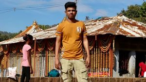 ಇನ್ಫೋಸಿಸ್‌ನಲ್ಲಿ ರೂಮ್ ಸರ್ವಿಸ್ ಬಾಯ್ ಆಗಿ ಕೆಲಸ ಮಾಡುತ್ತಿದ್ದ ಸಾಮಾನ್ಯ ಹುಡುಗ ಇಂದು 2 ಕೋಟಿ ಮೌಲ್ಯದ ಕಂಪನಿ ಮಾಲೀಕ! 