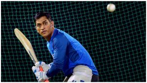  ಧೋನಿ ಮ್ಯಾನೇಜರ್‌ಗೆ ಪಂಗನಾಮ ಹಾಕಿದ ನಕಲಿ ಐಎಎಸ್ ಅಧಿಕಾರಿ!