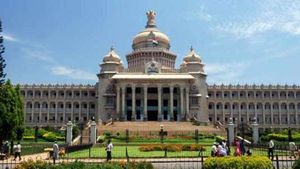 ವಿಧಾನಸೌಧದಲ್ಲಿ ಉಚಿತ ಉಪಹಾರ, ಮಧ್ಯಾಹ್ನದ ಊಟ 