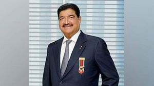 ಬರೀ 74 ರೂಪಾಯಿಗೆ 12,400 ಕೋಟಿ ಮೌಲ್ಯದ ಕಂಪೆನಿ ಮಾರಿದ ಕನ್ನಡಿಗ! 