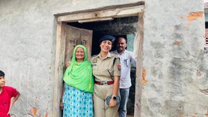 ನಾಸಾದಲ್ಲಿ ಅಧಿಕ ವೇತನದ ಕೆಲಸ ತ್ಯಜಿಸಿ ಭಾರತಕ್ಕೆ ಬಂದು ಐಪಿಎಸ್‌ ಆದ ಯುವತಿ 