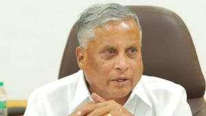 ತಮ್ಮ ಪತ್ನಿಗಿಂತಲೂ ಬಡವರಂತೆ ಮಾಜಿ ಸಚಿವ ವಿ ಸೋಮಣ್ಣ 