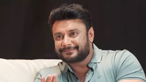 ನಟ ದರ್ಶನ್ ಬಂಧನದಿಂದ ಸಂಕಷ್ಟದಲ್ಲಿರುವ ಕನ್ನಡ ಚಿತ್ರರಂಗಕ್ಕೆ ಮತ್ತೊಂದು ಏಟು 