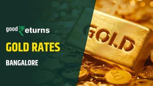 Gold Rate Bangalore: ಬೆಂಗಳೂರಿನಲ್ಲಿ ಚಿನ್ನದ ಬೆಲೆ 2,200 ರೂಪಾಯಿ ಇಳಿಕೆ, ಇಂದಿನ ದರ ತಿಳಿಯಿರಿ 