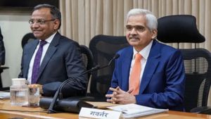 ಅಮೆರಿಕದ ಆರ್ಥಿಕ ಹಿಂಜರಿತದ ಭೀತಿಯ ನಡುವೆಯೂ RBI ದರಗಳನ್ನು ಕಡಿತಗೊಳಿಸಲು ಏಕೆ ಆತುರಪಡಬಾರದು? 