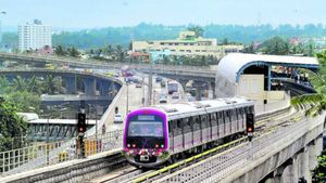 ಬೆಂಗಳೂರು ಮಳೆ: ಮೆಟ್ರೋ ಪ್ರಯಾಣಿಕರು, ಆದಾಯ ಡಬಲ್ 