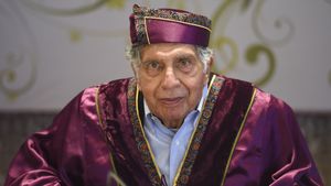 Ratan Tata: ಉದ್ಯಮಿಗಳ ಪಾಲಿನ ರೋಲ್ ಮಾಡೆಲ್: ಪ್ರತಿ ಮನೆಯಲ್ಲೂ ಟಾಟಾ ಉತ್ಪನ್ನ: 365 ಶತಕೋಟಿ ಸಾಮ್ರಾಜ್ಯ ಕಟ್ಟಿದ್ದು ಹೇಗೆ? 
