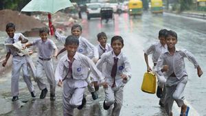  ಬೆಂಗಳೂರಲ್ಲಿ ಭಾರಿ ಮಳೆ: ನಾಳೆಯೂ ಶಾಲಾ-ಕಾಲೇಜುಗಳಿಗೆ ರಜೆ ಘೋಷಣೆ!