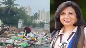 ಕಸ ಮುಕ್ತ ಬೆಂಗಳೂರಿಗೆ ಕರೆ ನೀಡಿದ ಕಿರಣ್ ಮಜುಂದಾರ್-ಶಾ; ಬಿಬಿಎಂಪಿ 'ಸ್ವಚ್ಛ ವಾರ್ಡ್' ಸ್ಪರ್ಧೆಗೆ ಒತ್ತಾಯ 