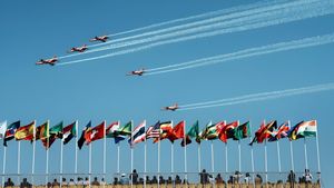 ಬೆಂಗಳೂರಿಗರೇ ಗಮನಿಸಿ: ಡ್ರೋನ್, ಹಾಟ್ ಏರ್ ಬಲೂನ್ ಸೇರಿ ಯಾವುದೇ ಹಾರಾಟ ನಡೆಸುವಂತಿಲ್ಲ-  ನಿಷೇಧಾಜ್ಞೆ ಜಾರಿ