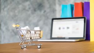 ಅವ್ಯವಹಾರ.. ಅಮೆಜಾನ್, ಫ್ಲಿಪ್​ಕಾರ್ಟ್​ಗೆ ಸಂಕಷ್ಟ.. ಕರ್ನಾಟಕ ಹೈಕೋರ್ಟ್​ಗೆ ಅರ್ಜಿ ವರ್ಗಾವಣೆ!